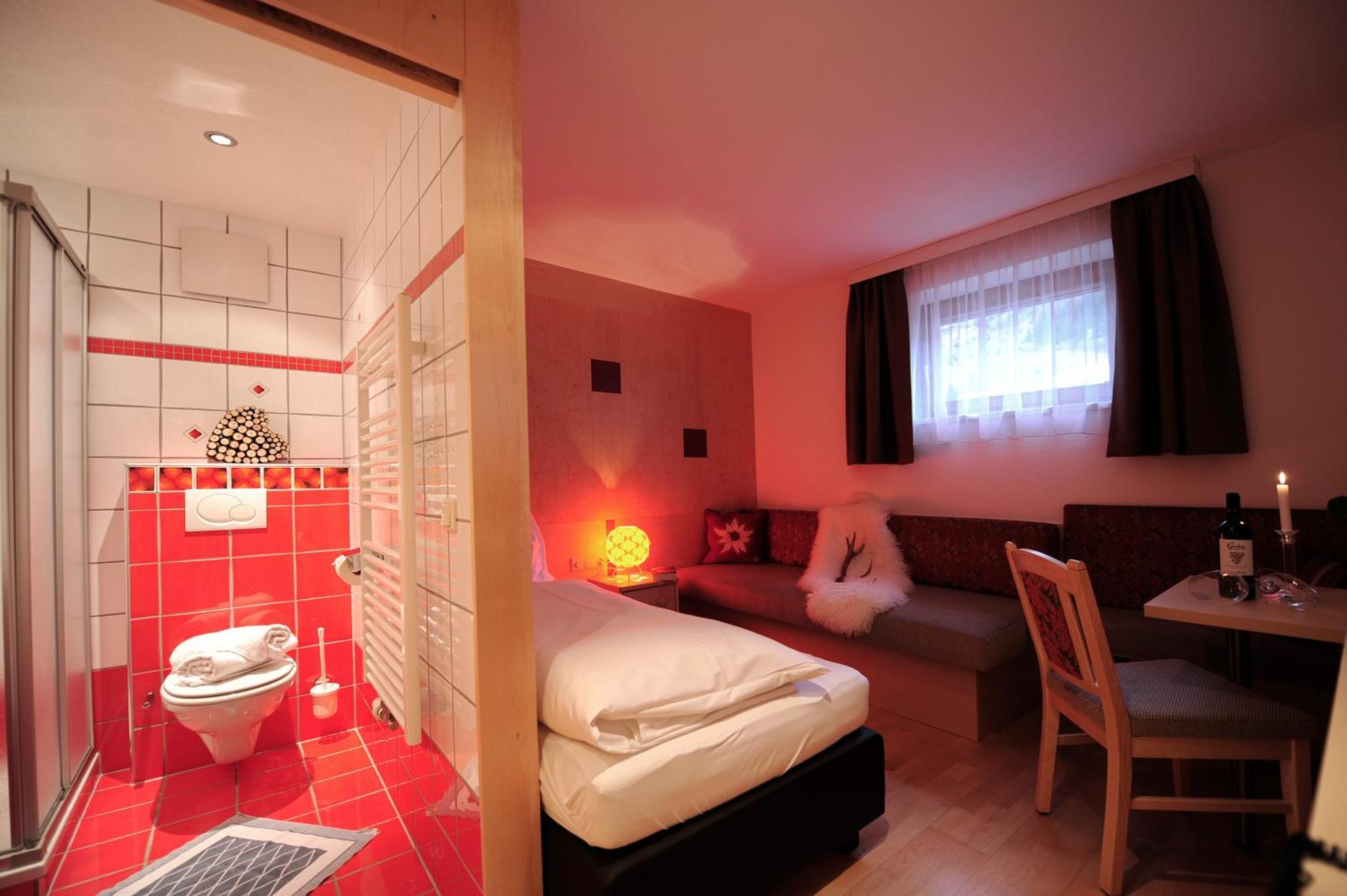 Apart Almrausch Ischgl Zimmer foto